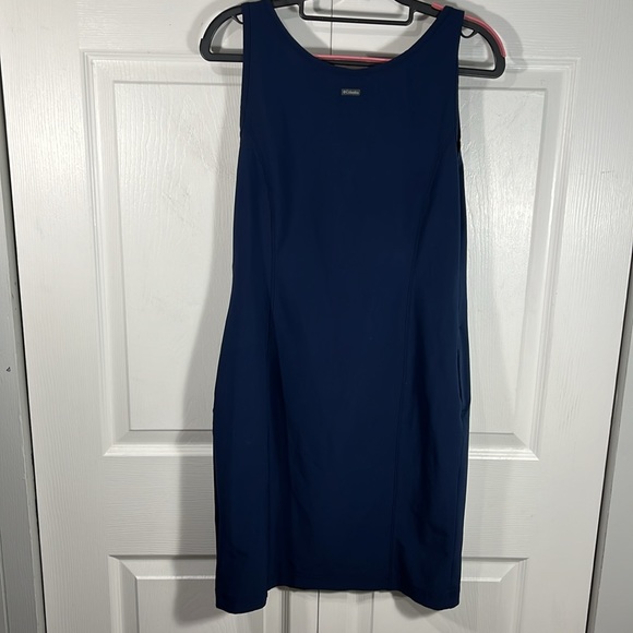 Columbia dress - Picture 2 of 7